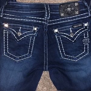 Miss Me distressed skinny jeans